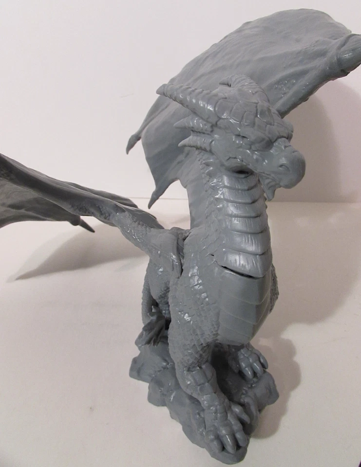 Reaper Bones IV Argent, Silver Dragon, Completo, Sin Montar, Casi Como Nuevo Foto 2 de 4