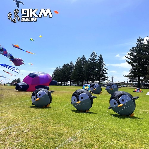 9KM 3.3ft Penguin kite Pendant Soft Inflatable Show Kite for Kite Festival - Picture 3 of 4