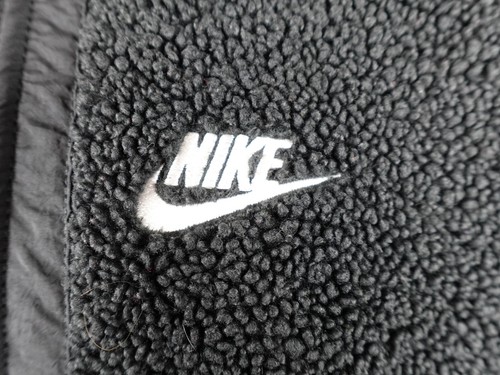 Nike Hoodie Kids M Sportswear Club Fleece Black Teddy Holiday Crew FJ6019-010 - Picture 6 of 13