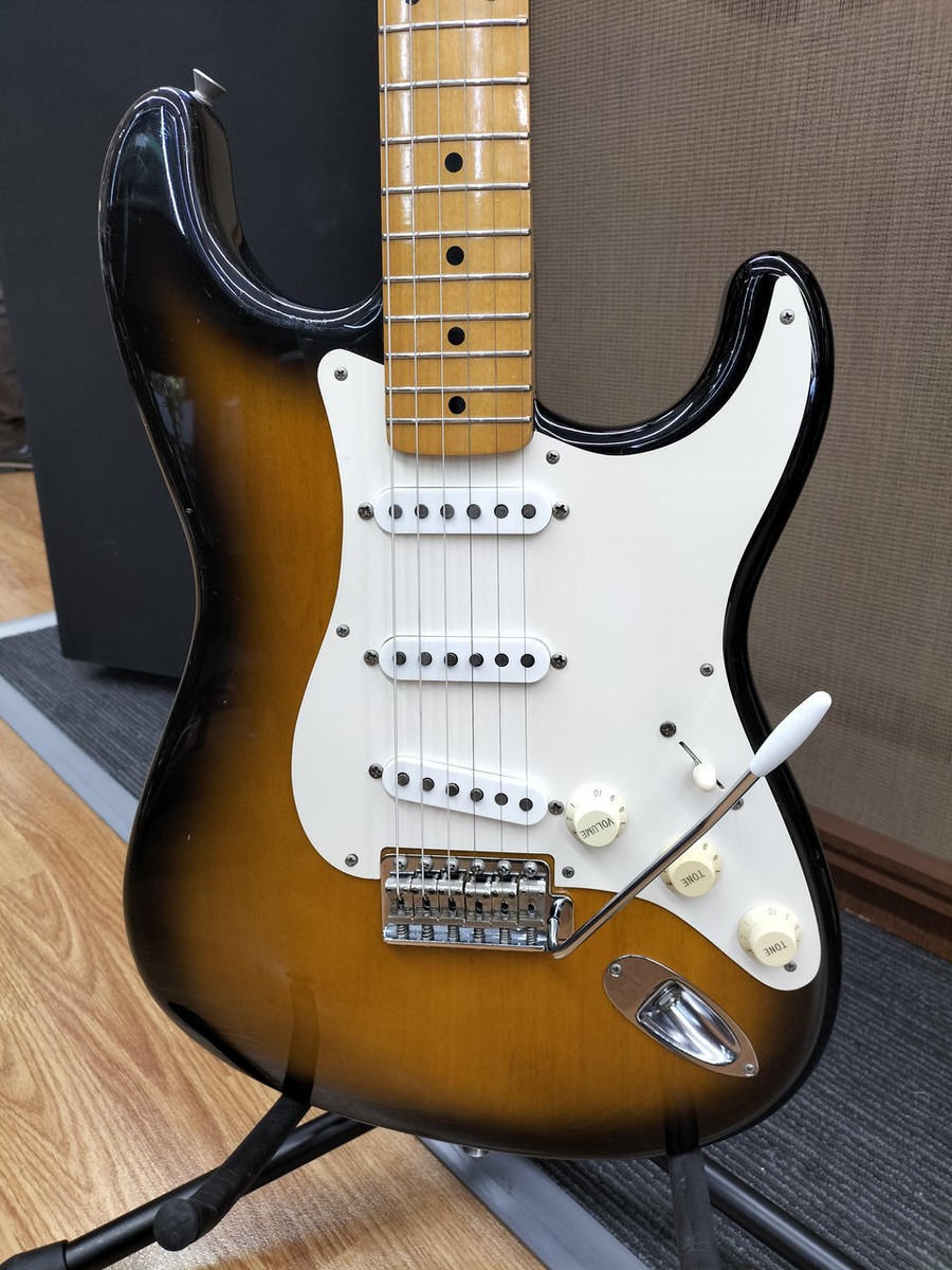 ギター Fender japan st54 1989 Fender Japan ST Tytpe 2Tone Sunburst ST54-900 Electric