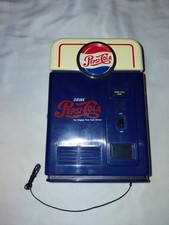 Vintage Pepsi-Cola Plastic Vending Machine AM/FM Radio- Untested