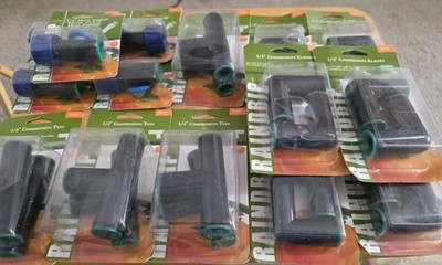 RAINDRIP INC Drip Watering Compression Lot. 6-R15C, 4-R305C & 5 CD320  