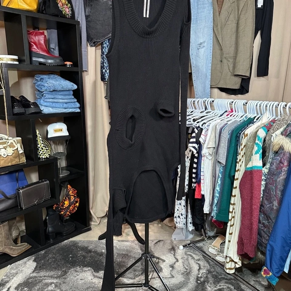Suéter Rick Owens Plátano Negro FW 21' NUEVO CON ETIQUETAS Talla XL (56) Precio de venta sugerido por el fabricante $2,188.00 Unisex Foto 3 de 4