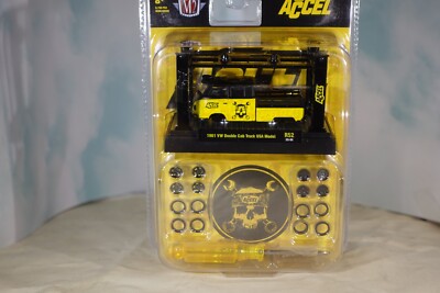 1/64th M2 Machines Model Kit R52 ACCEL 1961 VW Double Cab Truck USA Model