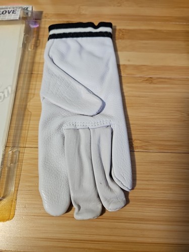 Vintage Champion Batters Glove Model 970 In Original Packaging NOS Right XLarge - Picture 4 of 8