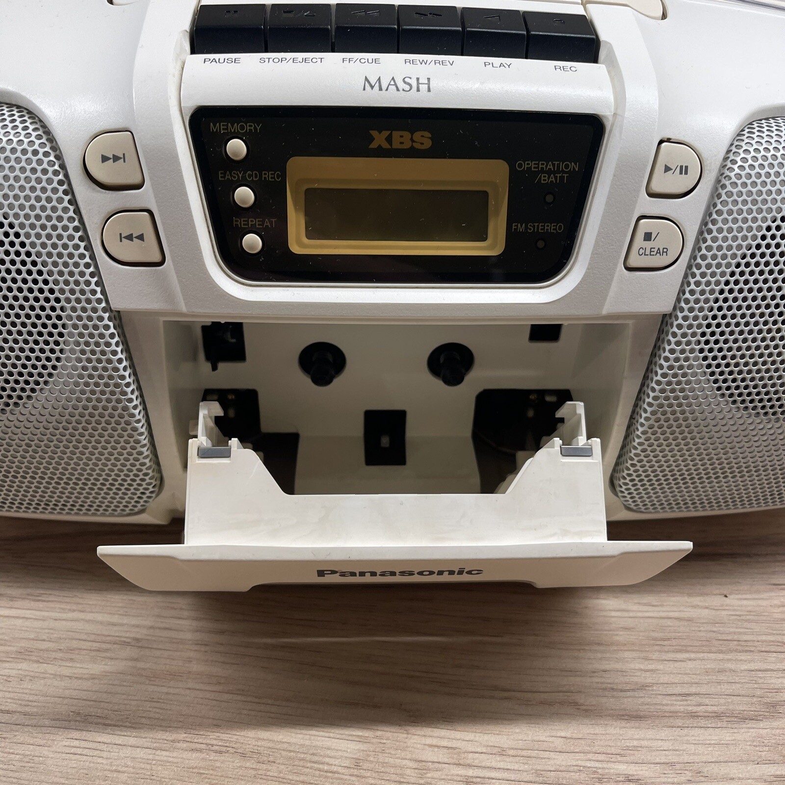 Panasonic RXDS15 Boombox Stereo CD System with Cassette and Radio