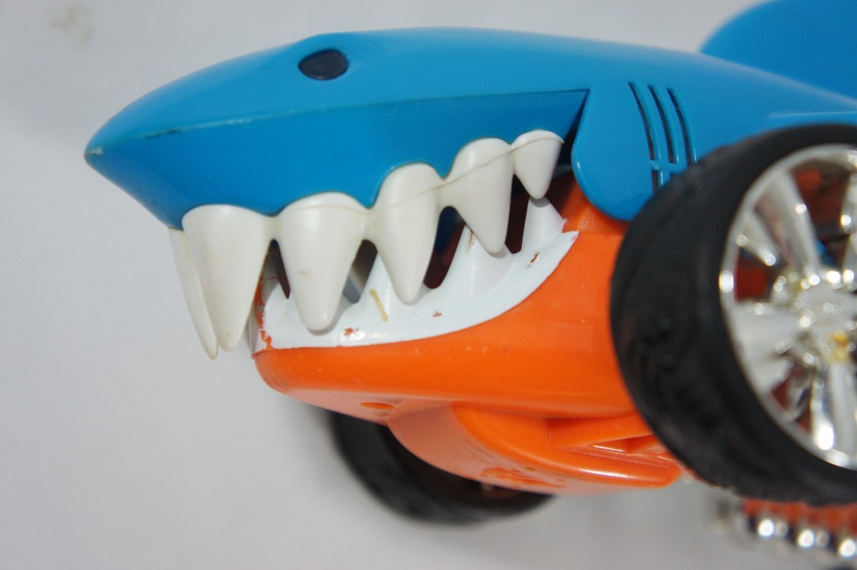 ホットウィール　SHARKRUISER EXTREME ACTION ホットウィール SHARKRUISER EXTREME ACTION - メルカリ