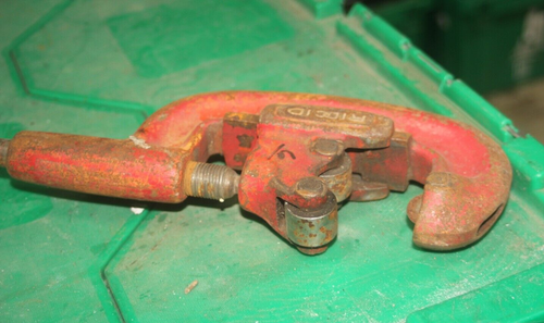 RIDGID 2" Pipe Cutter 2A 1/8"- 2" - Picture 8 of 15