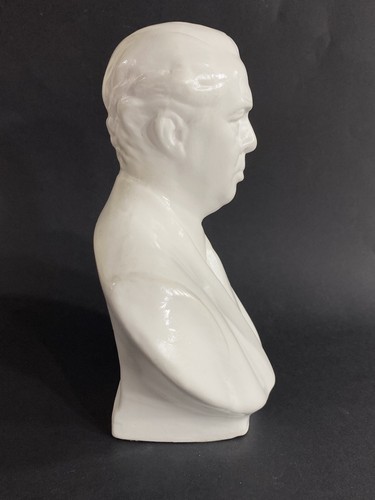ENVER HOXHA OLD CERAMIC BUST-COMMUNISM TIME -HAND MADE POLITICAL OFFICES BUST - Picture 4 of 14