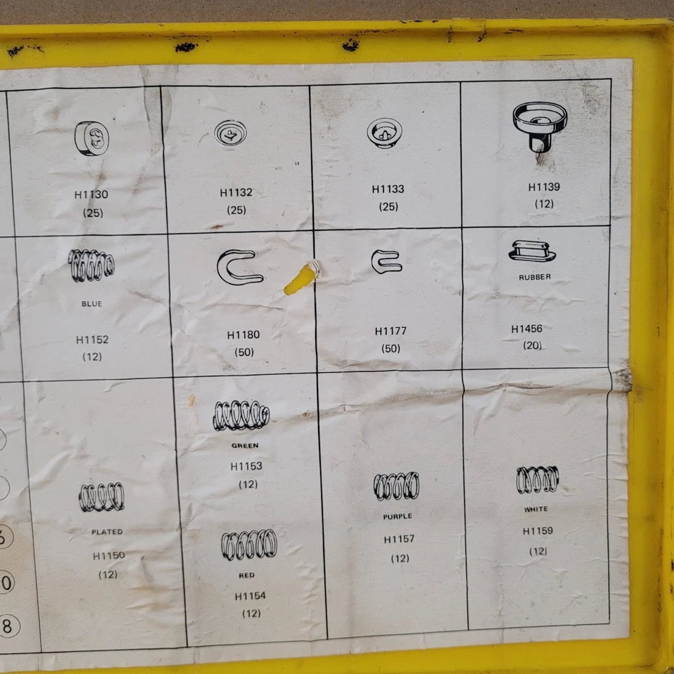 Nuevo Stock Antiguo NOS Bendix Zapata de Freno Sujeción Piezas Surtido Kit Caja Foto 4 de 4