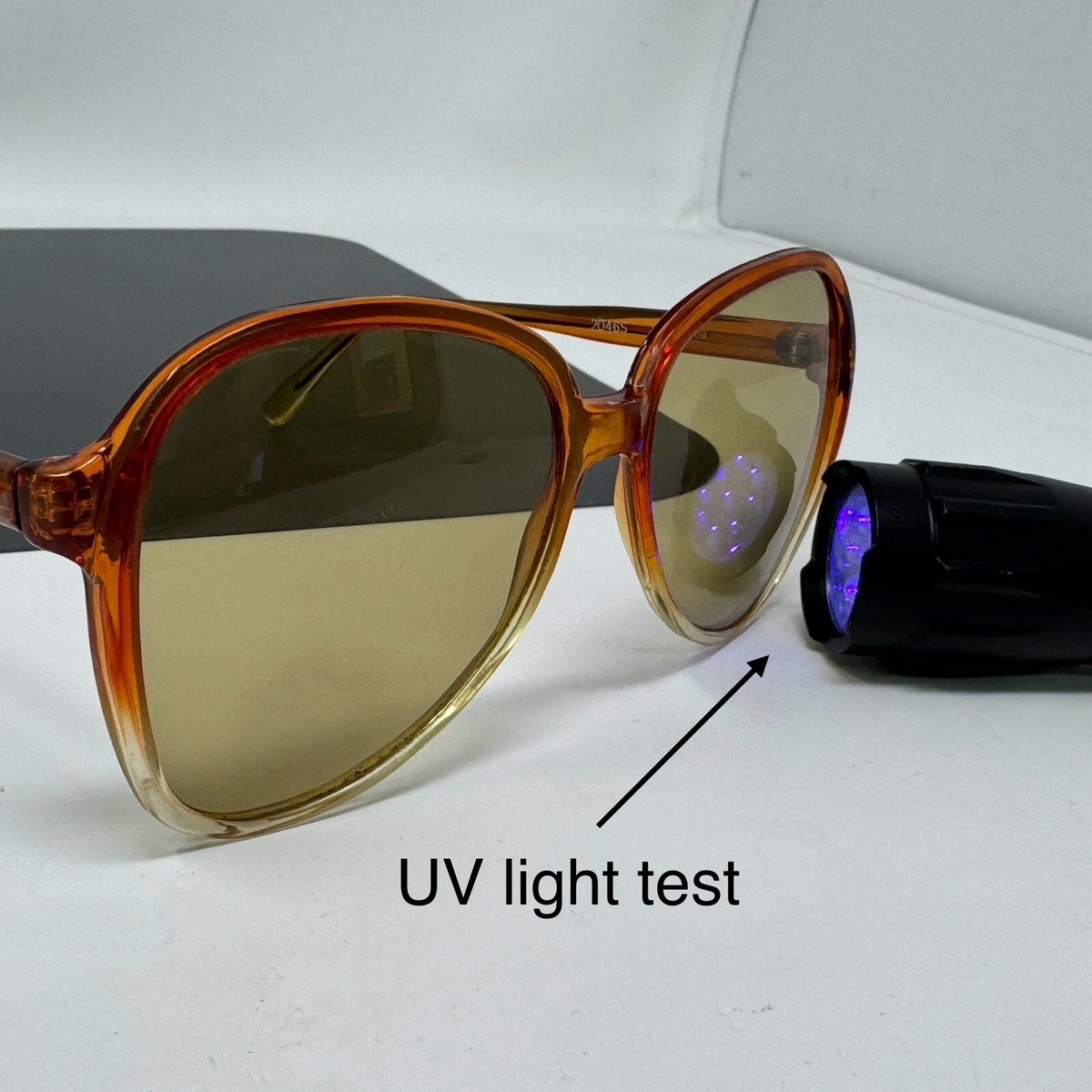 Big SUNGLASSES Corning Optics PHOTOCHROMIC Very RARE Before  display picture 3