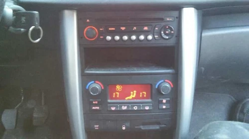 Sitz V.L. für PEUGEOT 207 Confort 2010 886980 - Bild 7 von 10
