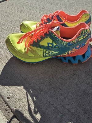 REEBOK Zigtech Running Shoes. Women's Size 7.5. Used In Good Condition. No Box