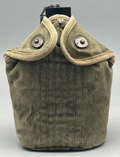 Vintage WWII US Military Canteen A.G.M. CO.  1943  Cover 1945 ?