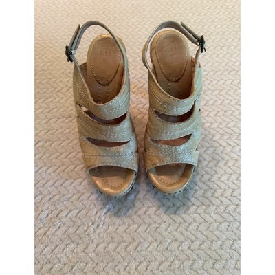 Frye Dara Campus Stitch Leather Wooden Platform Sandals Cream Tan Heels 6M F0011