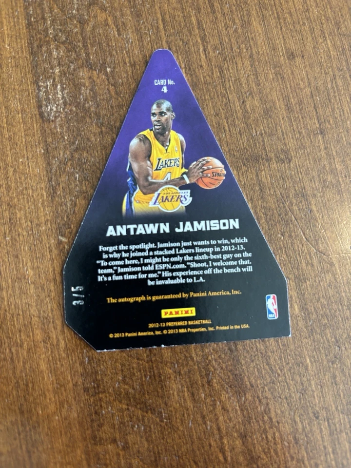 Tacones de alquitrán Antawn Jamison 2012-13 Crown Royale Panini Choice verde automático Lakers/5 Foto 2 de 2