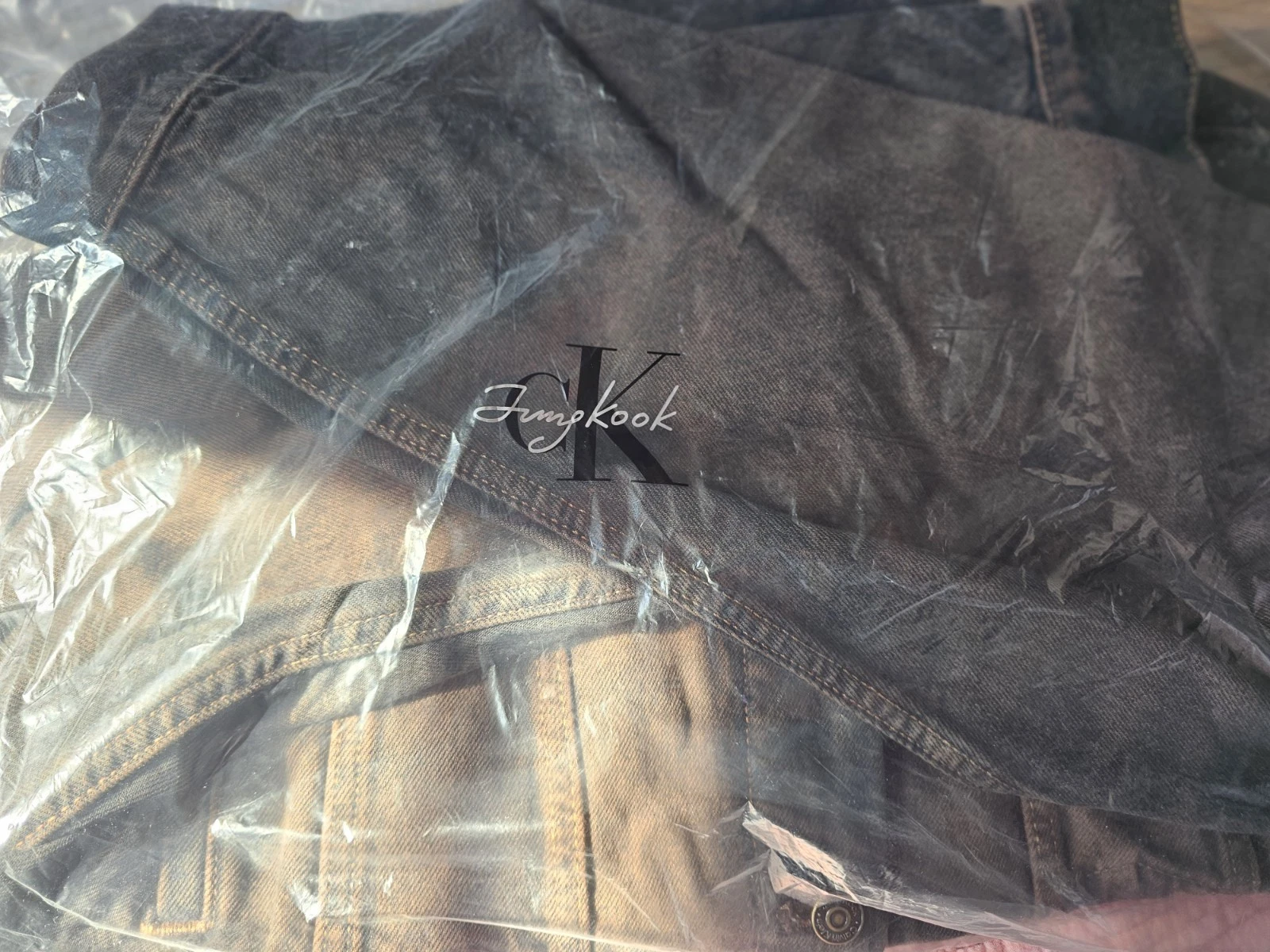CALVIN KLEIN JUNG KOOK DENIM JACKET MEDIUM CKJK CAPSULE DENIM TRUCKER BTS BROWN - product detail image 8