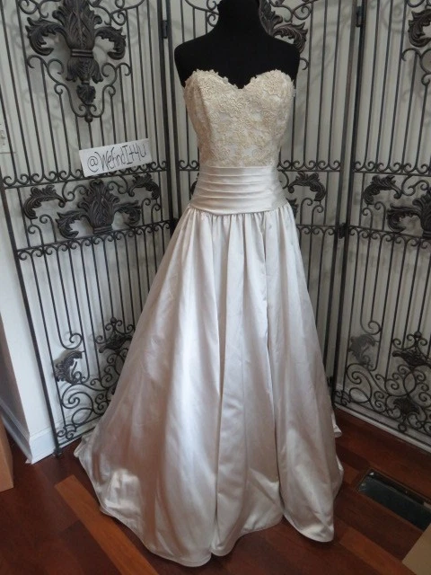VESTIDO DE NOVIA 155W ALFRED ANGELO ZAFIRO TALLA 12 ENCAJE SATINADO CONCHA DORADA $1100 Foto 4 de 4