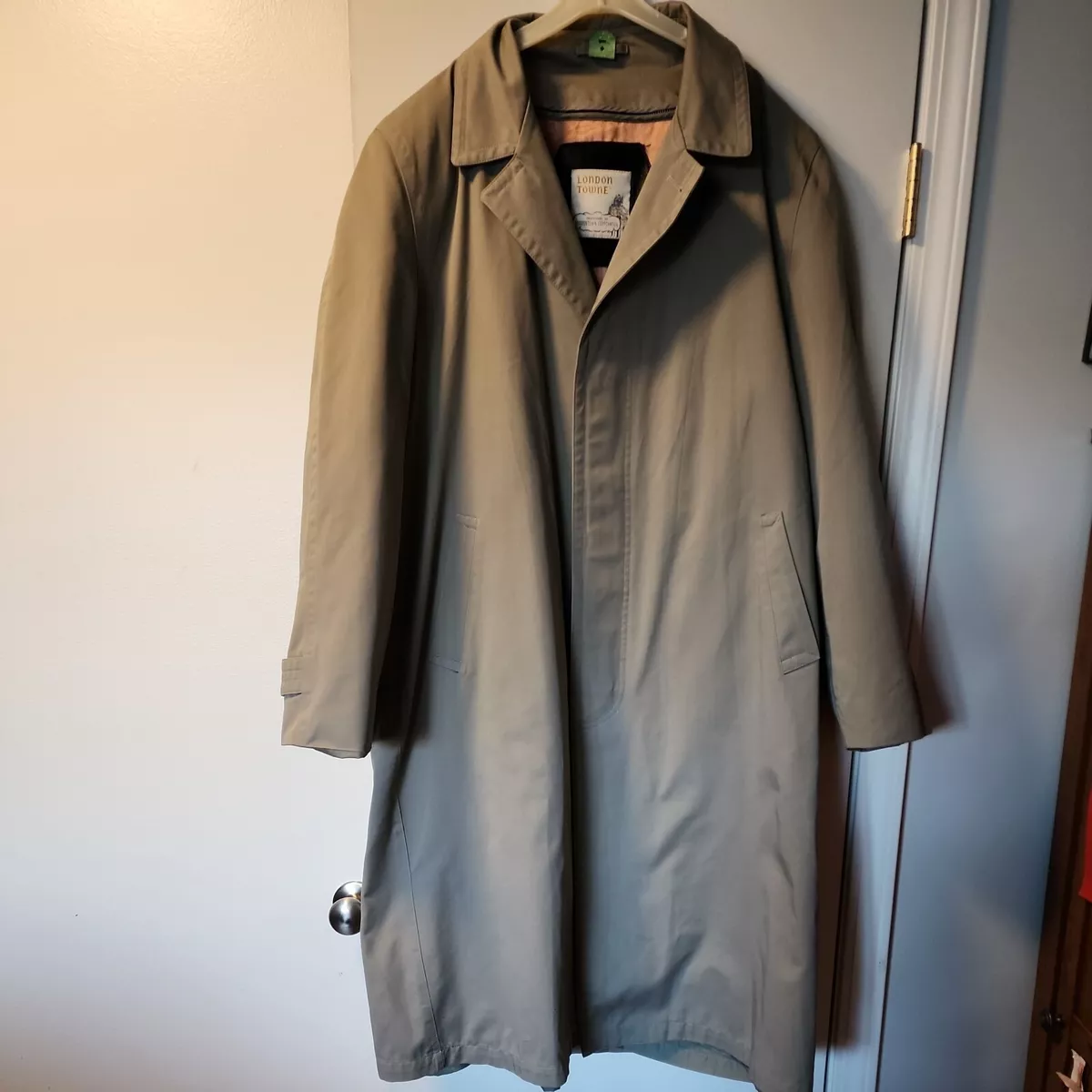 Vintage Towne London Fog Trench Coat w/ Zip Out Lining Men's 44 Long Khaki