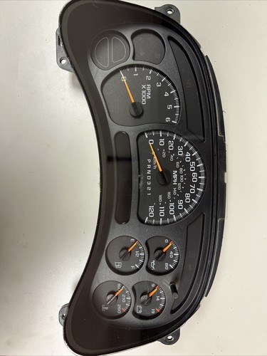 2003-2007 CHEVY SILVERADO GMC SIERRA INSTRUMENT CLUSTER 15105687