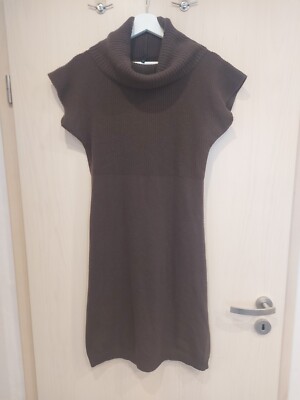 Hochwertiges schlichtes Strickkleid ( 10 % Angora/70% Wolle) Gr. 36 von Benetton
