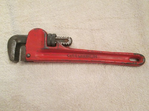 Vintage Pittsburgh 10 Inch Heavy Duty Pipe Wrench Tool Hand Tool Garden Home