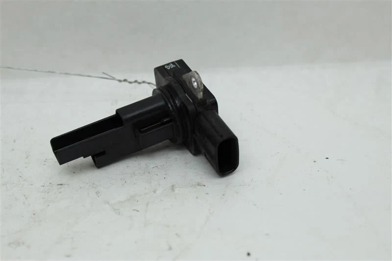 Sensor de flujo de aire de masa medidor MAF CT200H ES300H ES350 GS350 GS450H 09-16 982174 Foto 2 de 3
