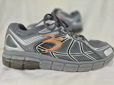 GDEFY Gravity Defyer Mighty Walk Sneakers Men Size 10 Gray Comfort Shoes 