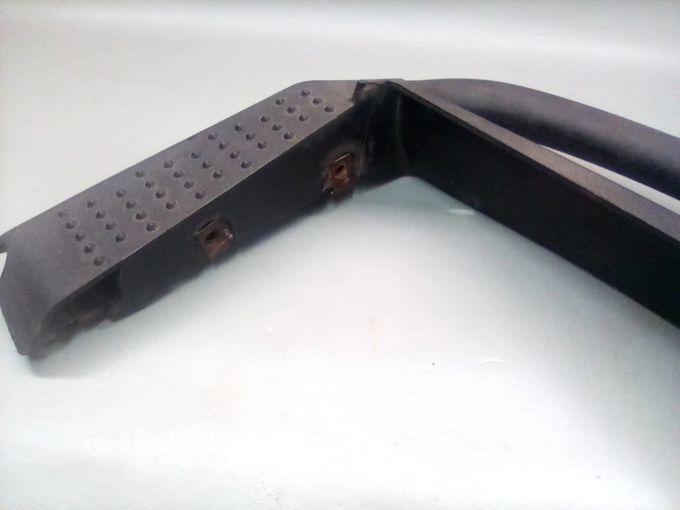 Arctic Cat Pantera 580 2000 parachoques trasero moldura de plástico barra de agarre Zr Zl 500 600 Foto 3 de 4