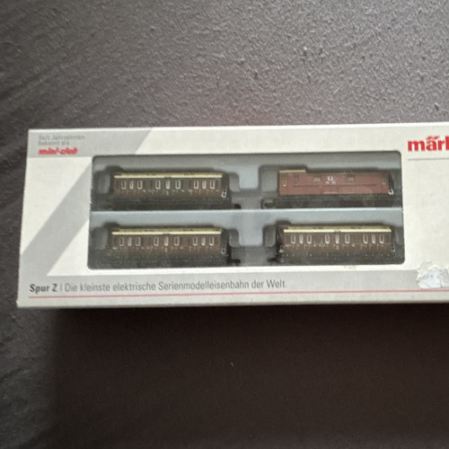 Märklin Spur Z 87041 Zugset 4-teilig mit Lokomotive & Personenwagen braun/rot | Zustand: Gebraucht