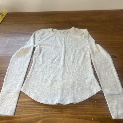 Girls American Eagle Undershirt Long Sleeve Size Small  ￼￼