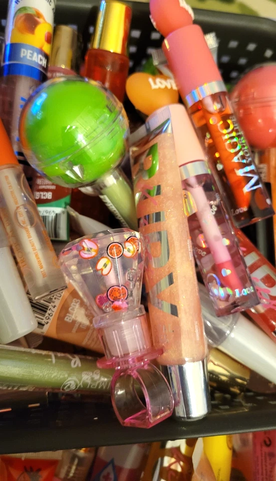 Lip Gloss scoop, Mystery Lipgloss Scoop, Lip Gloss Bundle 12pcs, Beauty gift set - Image 4 of 4