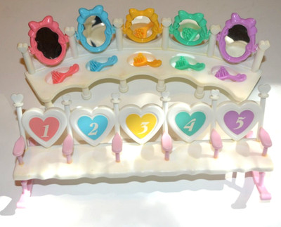 Vintage 1990 Tyco Quints Dolls Vanity For 5 Playset