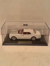 IXO : Rolls Royce 2008 Phantom Coupe: White 1:43 Scale