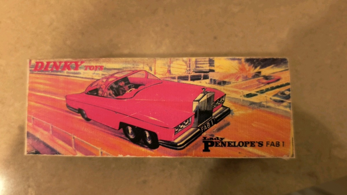 Dinky Toys Lady Penelope's FAB 1 Thunderbirds Pink Rolls-Royce
