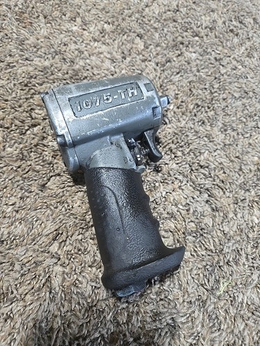AirCat 3/8" Pneumatic Impact 1075-TH