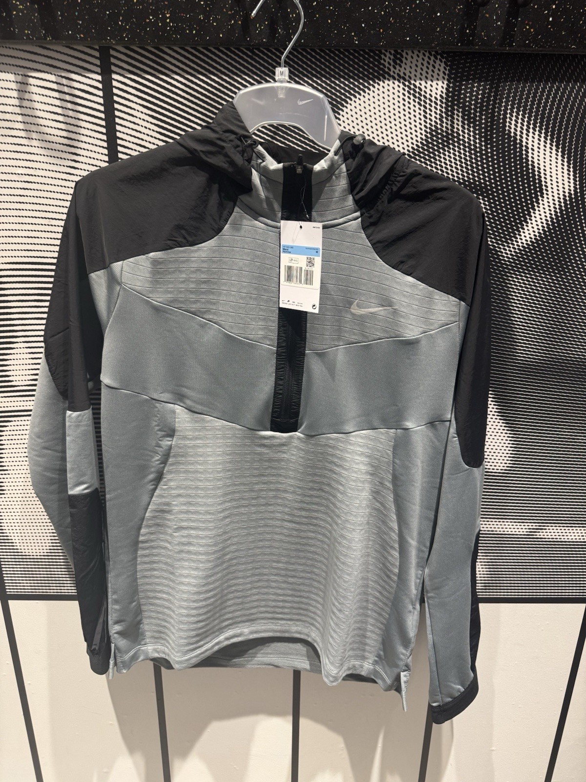 SACAI X NIKE Giacca felpa con cappuccio leggera Nike da uomo 1 2 zip performance (taglia M) nuova con etichette