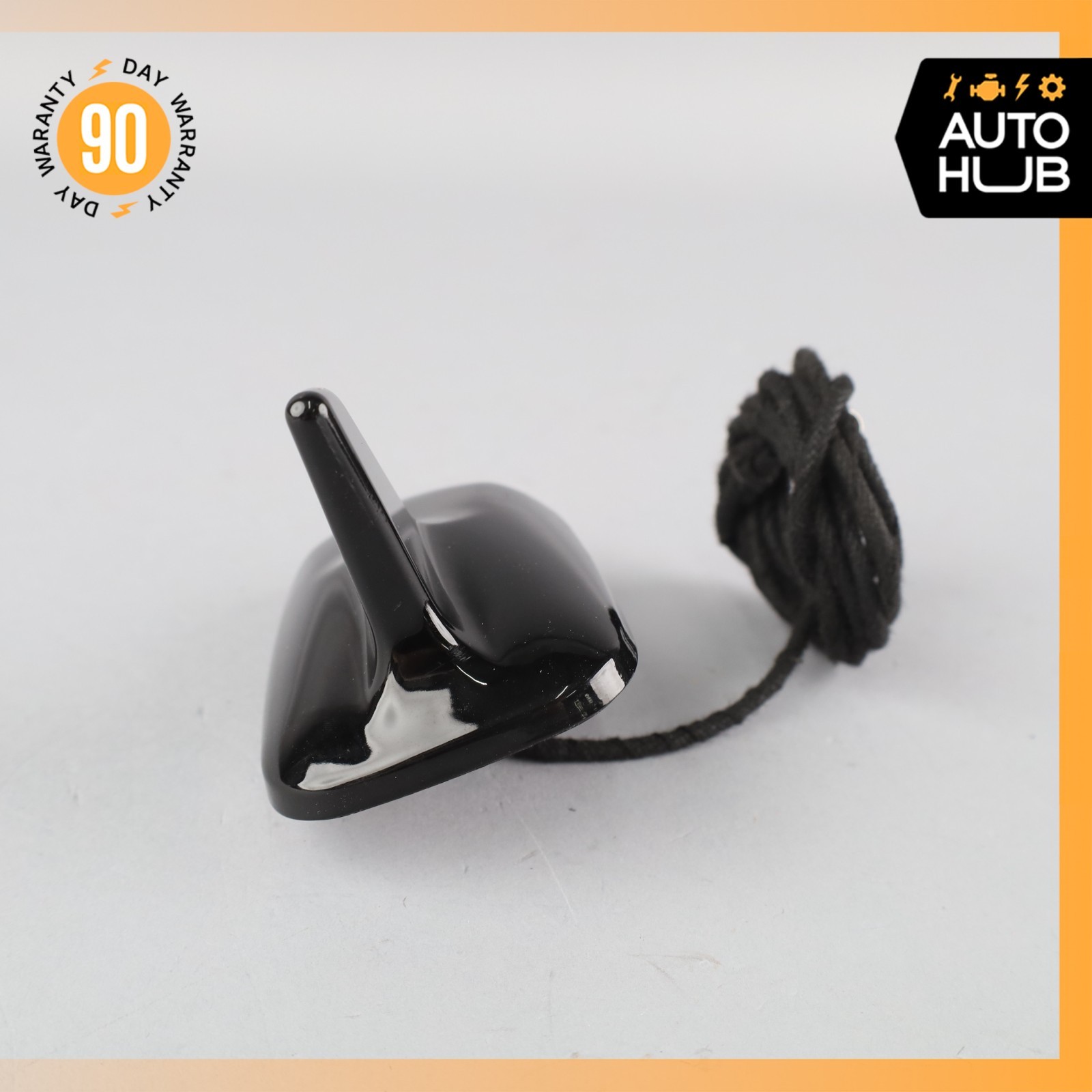 03-18 Maserati GranTurismo M145 Top Roof Shark Fin Radio Antenna GPS OEM 60k