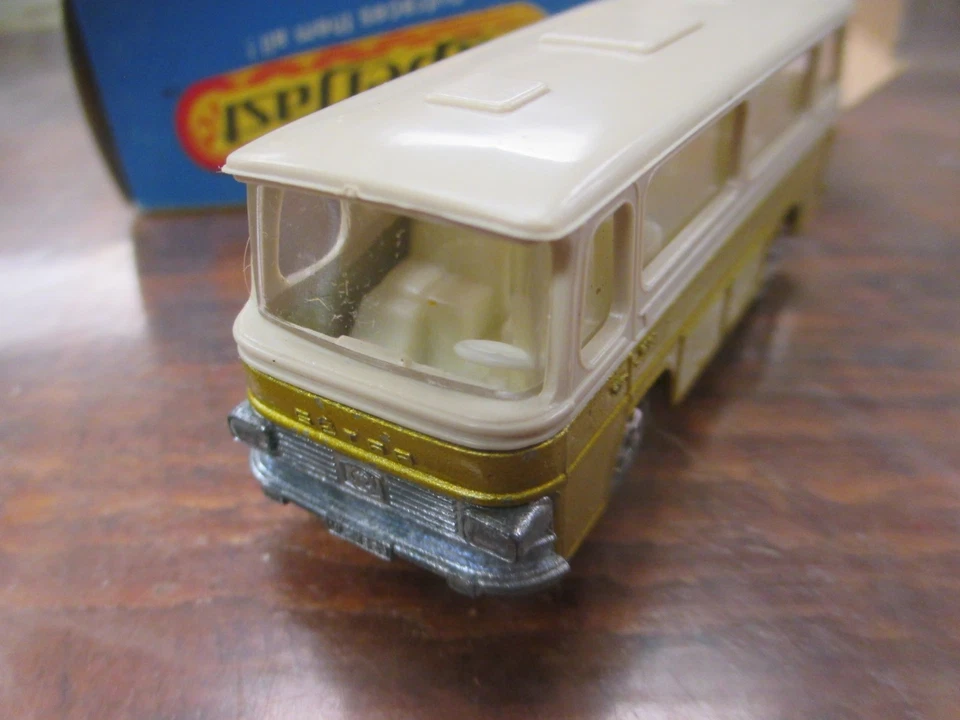 MATCHBOX LESNEY SUPERFAST No.12 SETRA COACH MIB 1971 - Image 3 of 4