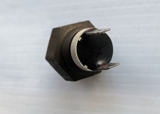 FERRARI PART 456M GTA TRANSMISSION COOLER AUTOMATIC SIDE FAN SENSOR WHITE 167476