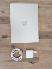Apple MacBook Air 13,6 Zoll Silber M4 16GB RAM 256GB SSD (A3240)