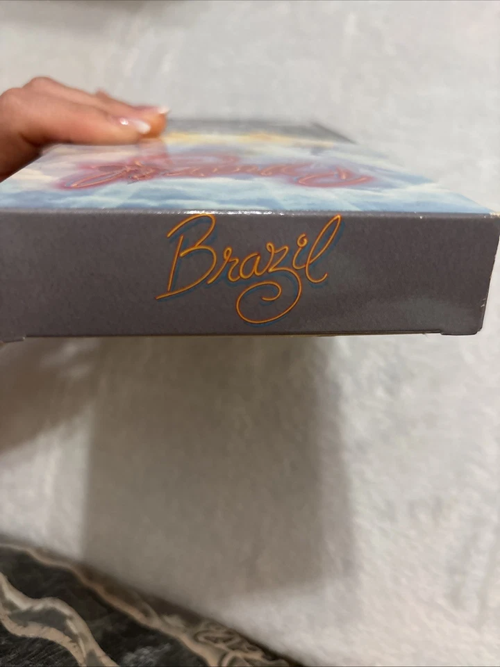 Brazil (VHS, 1996) B1 - Image 3 of 4