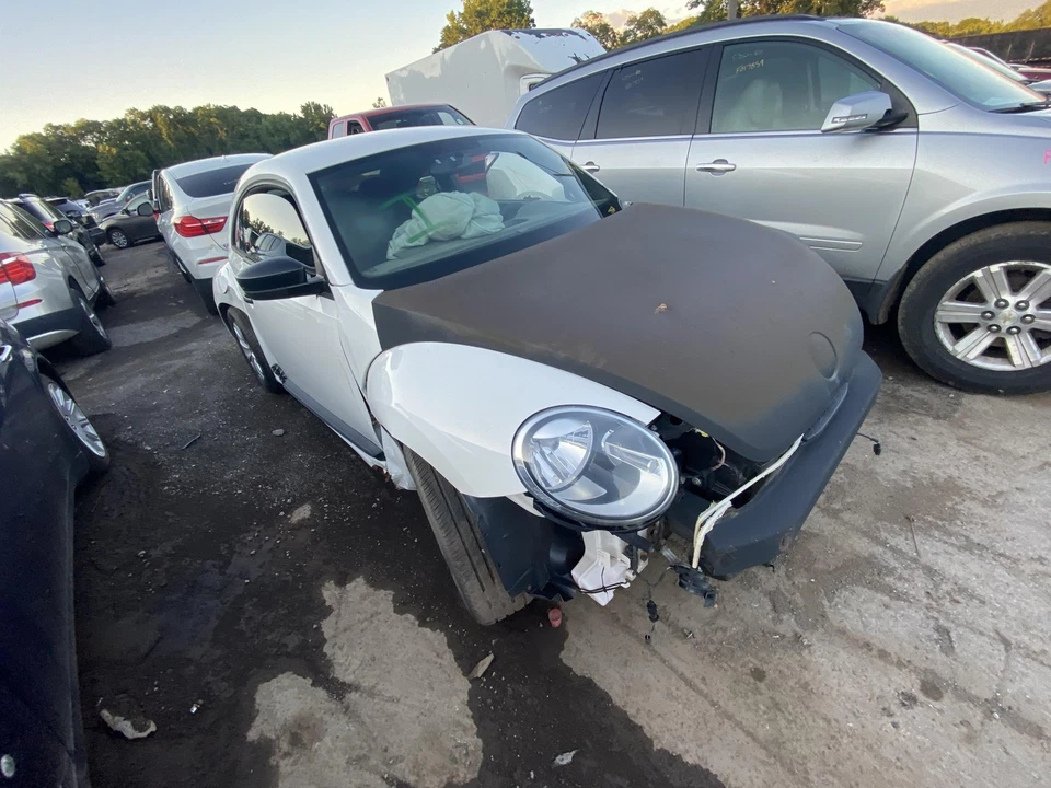 Used Automatic Transmission Assembly fits: 2014 Volkswagen Beetle AT 2.0L transm Foto 3 de 4