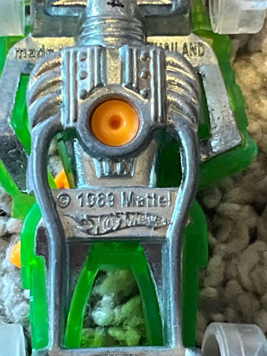 1989 Hot Wheels Green Zombat Robot Car with orange gun | eBay