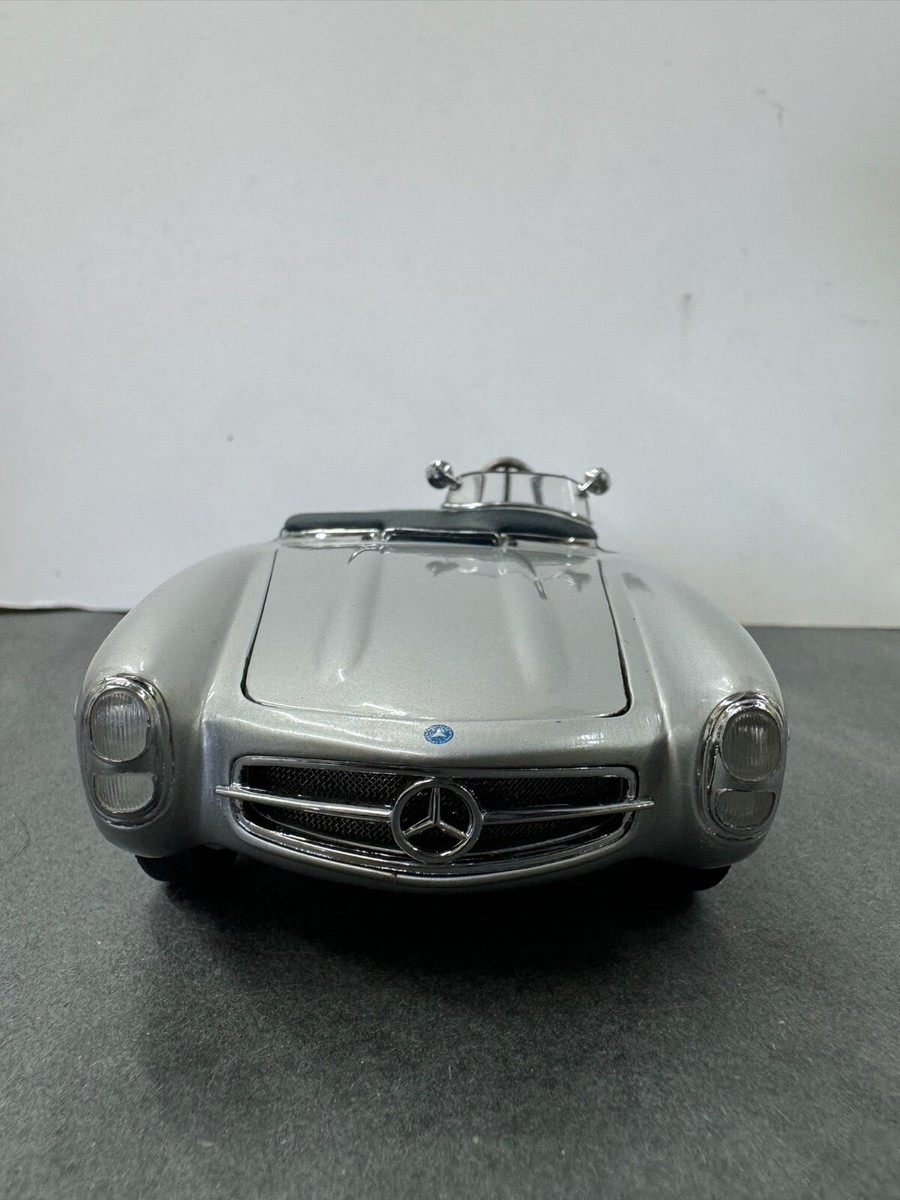 doorzo06さん専用 CMC (1/24) メルセデスベンツ 300SLS $_57.JPG?set_id=880000500F
