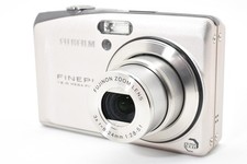  MINT in Box  Fuji Fujifilm FINEPIX F60fd Silver 12.0 MP Digital Camera JAPAN
