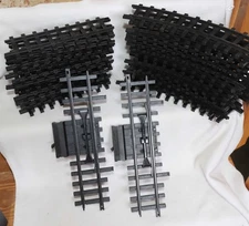 LOT NEW BRIGHT  13 STRAIGHT & 15 CURVED PIECES TRACK TRAIN ACCESSORY