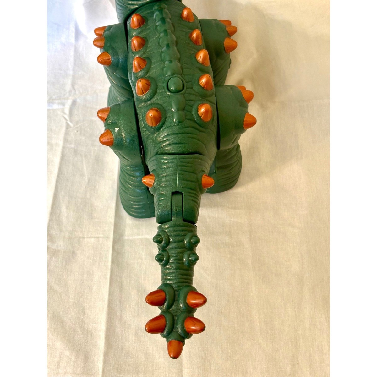 Fisher Price Imaginext Spike the Ultra Dinosaur Green Walking 
