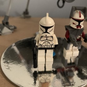 LEGO Star Wars 7681 - Separatist Spider Droid (Retired / Rare Commander Fox)