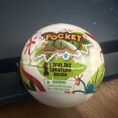 Bullsitoy Pocket Zoo Ball 1 Lifelike Creature Inside (Hard To Find) New